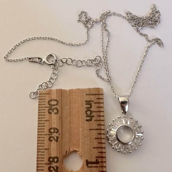 925 Silver baguette cz round necklace - Picture 4 of 4